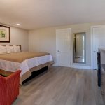 King Bed Room